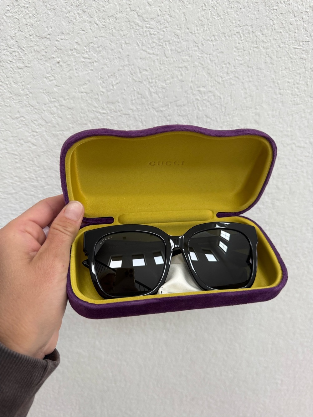 Gucci women’s black square sunglasses